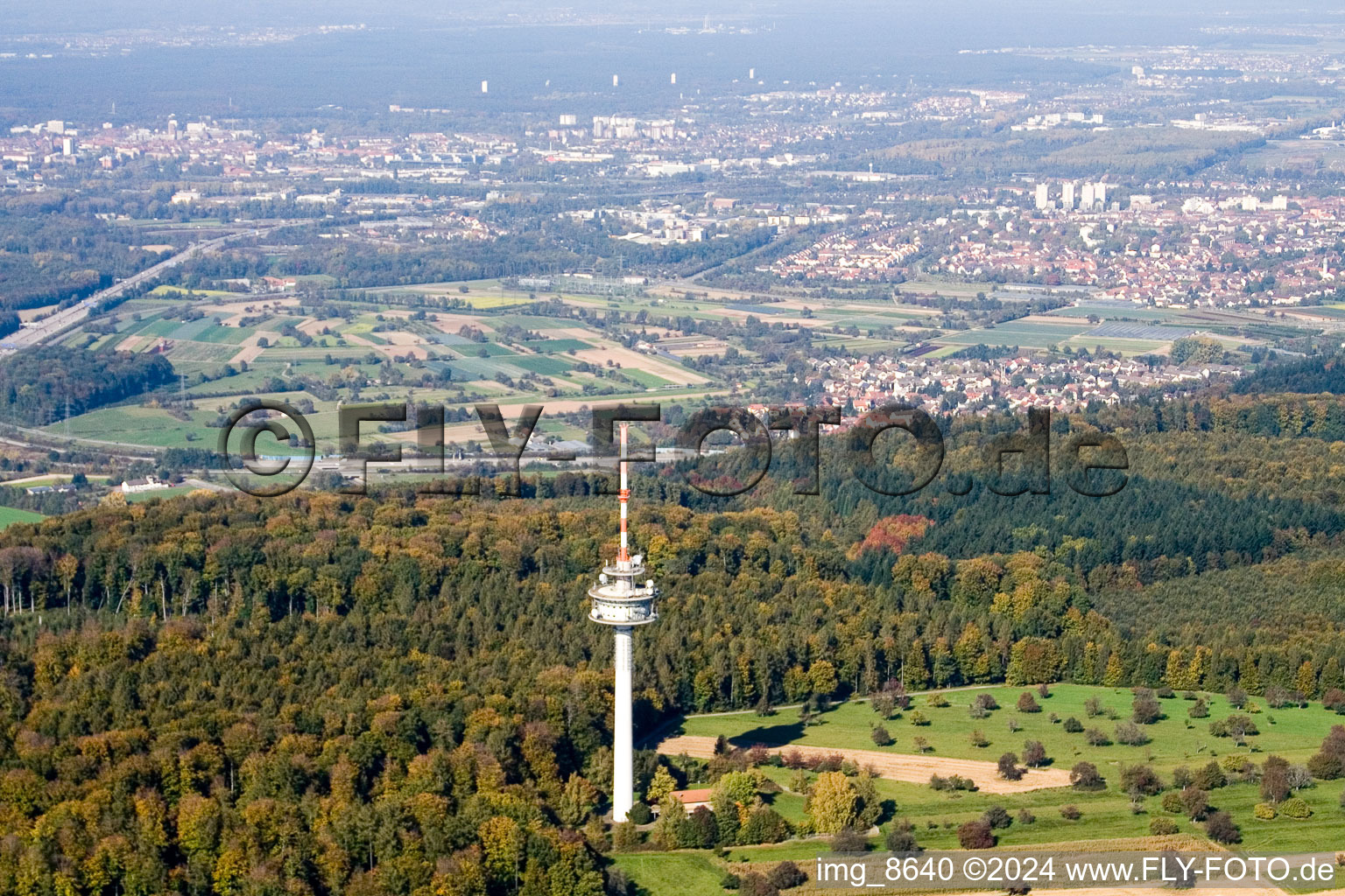 Enregistrement par drone de Quartier Grünwettersbach in Karlsruhe dans le département Bade-Wurtemberg, Allemagne