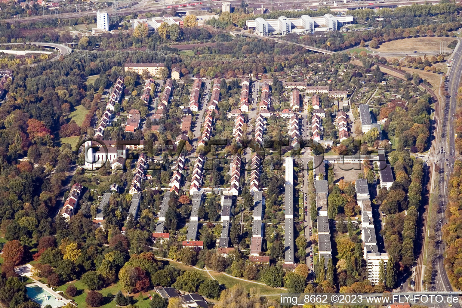 Vue aérienne de Dammerstock à le quartier Weiherfeld-Dammerstock in Karlsruhe dans le département Bade-Wurtemberg, Allemagne
