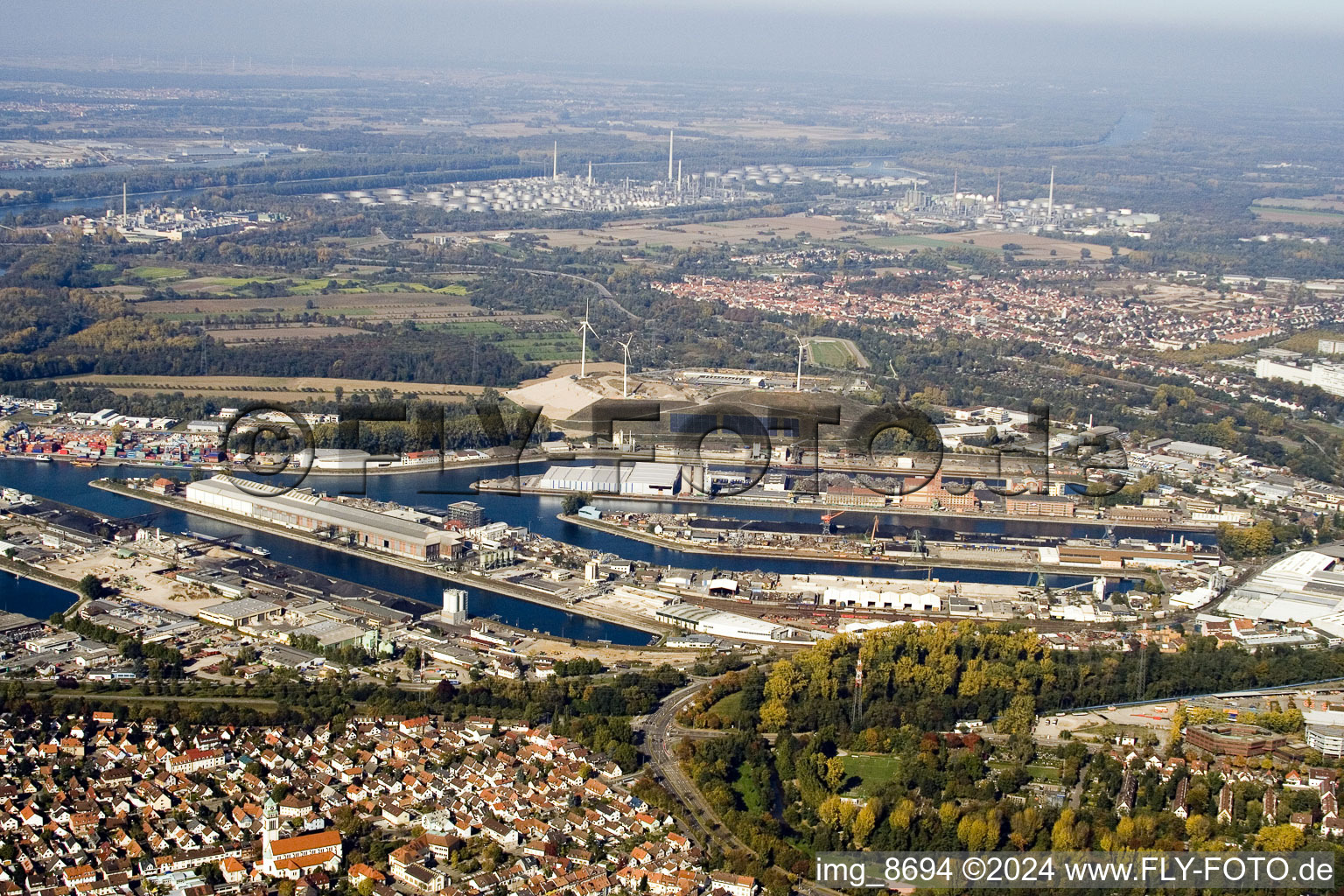 Vue aérienne de Daxlanden, Rheinhafen du sud à le quartier Rheinhafen in Karlsruhe dans le département Bade-Wurtemberg, Allemagne