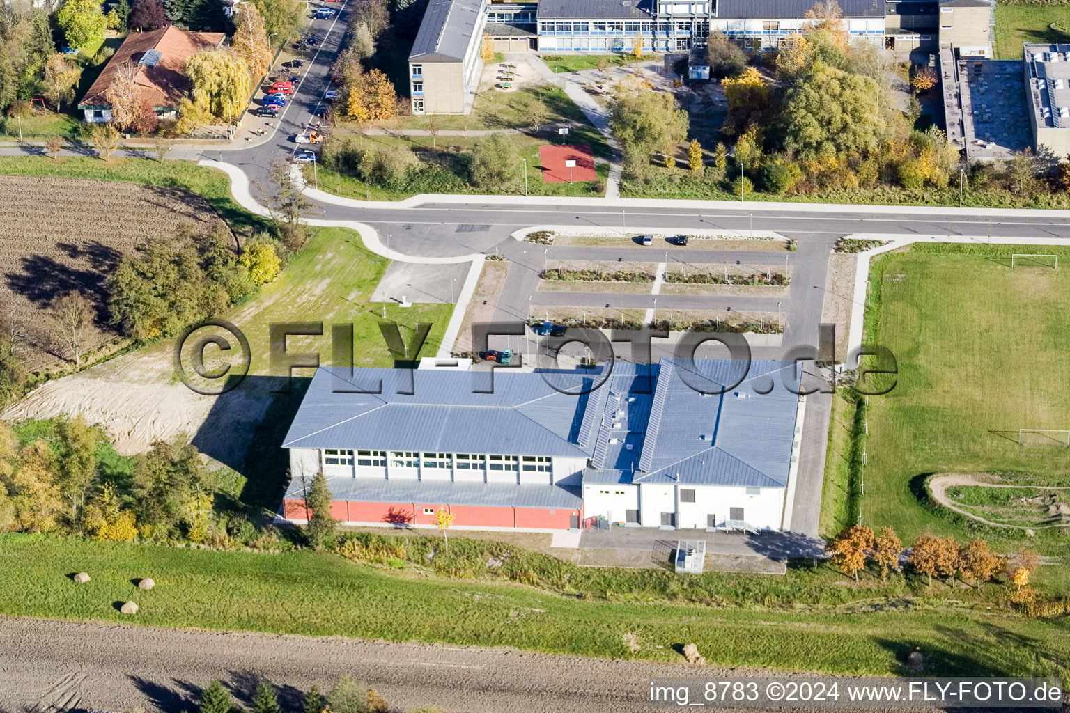 Photographie aérienne de Bienwaldhalle à Kandel dans le département Rhénanie-Palatinat, Allemagne