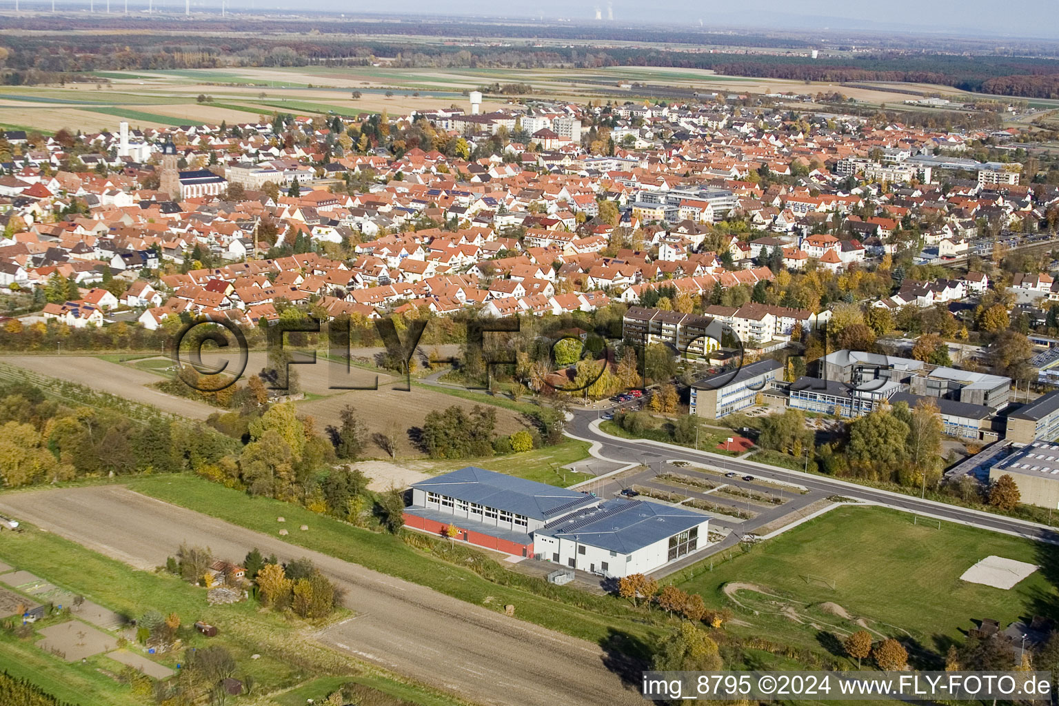 Bienwaldhalle à Kandel dans le département Rhénanie-Palatinat, Allemagne vue du ciel