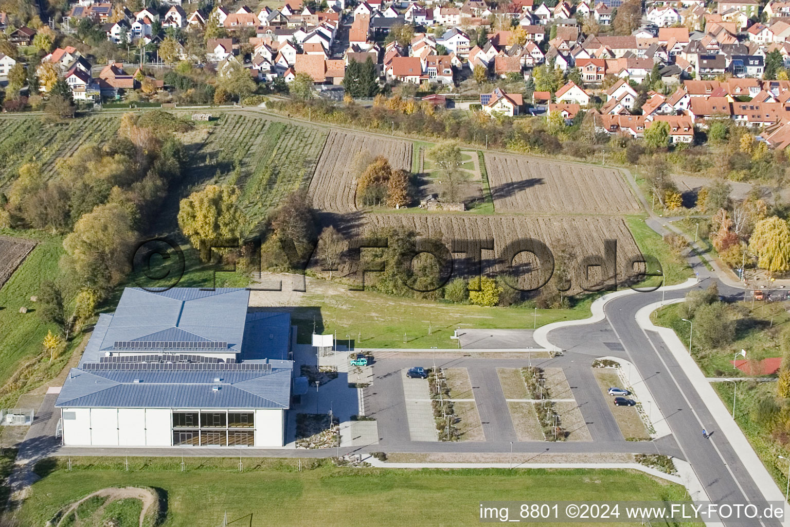 Vue aérienne de Bienwaldhalle à Kandel dans le département Rhénanie-Palatinat, Allemagne