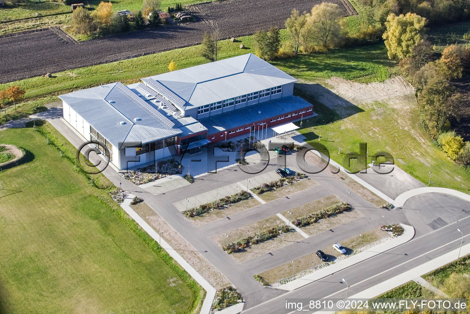 Bienwaldhalle à Kandel dans le département Rhénanie-Palatinat, Allemagne depuis l'avion