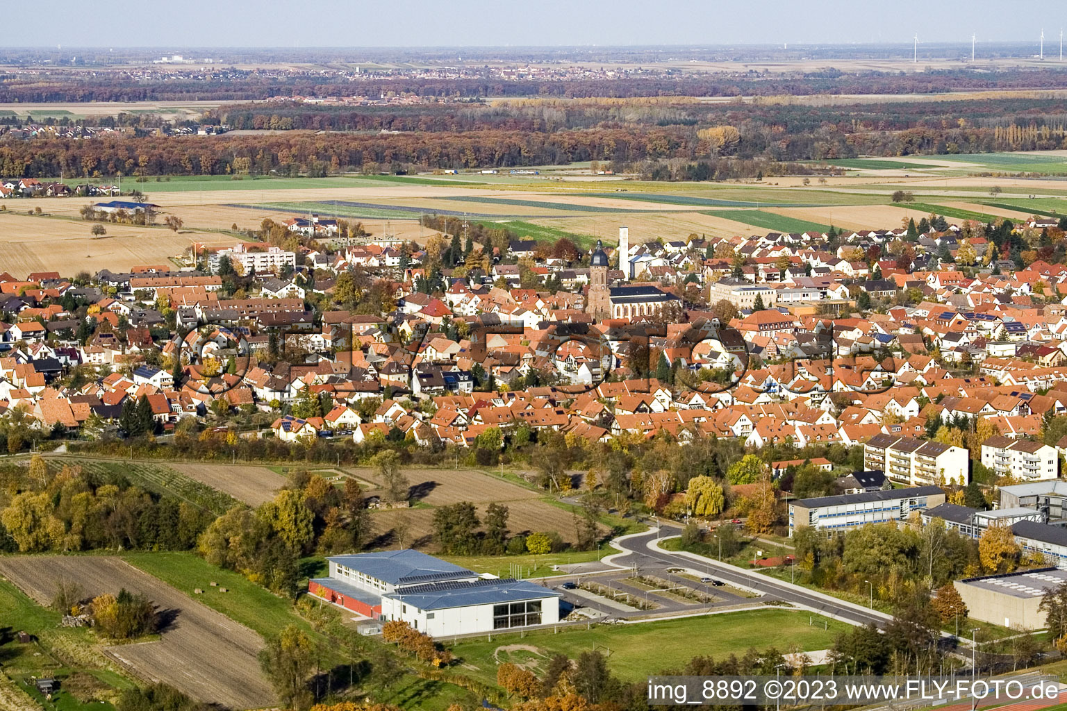 Bienwaldhalle à Kandel dans le département Rhénanie-Palatinat, Allemagne vue du ciel