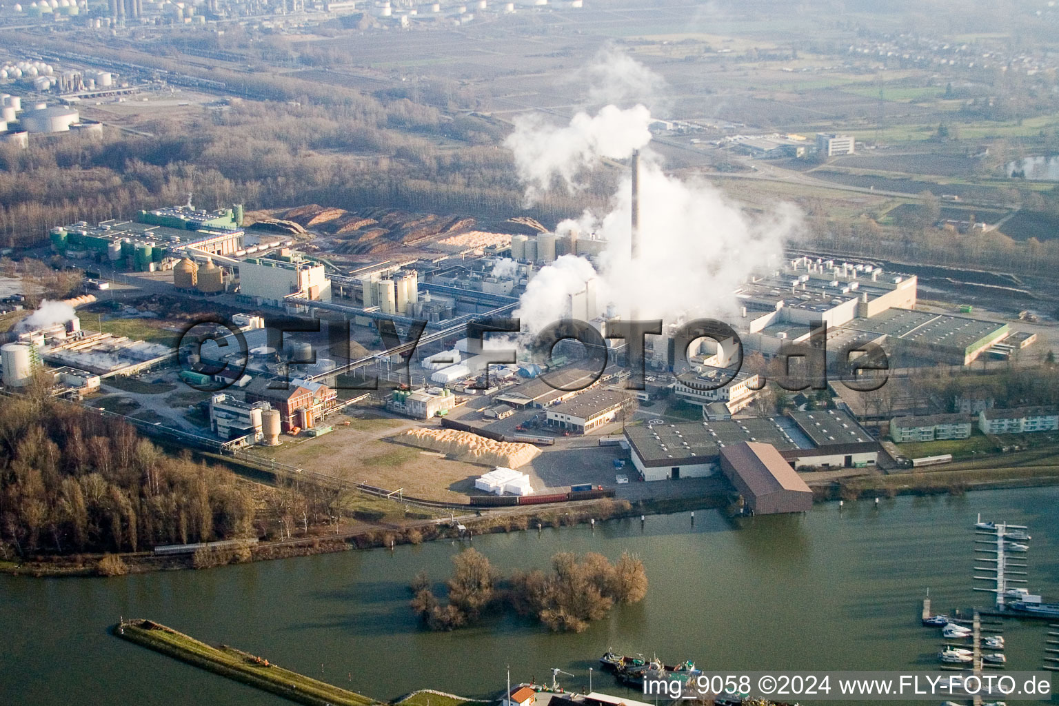 Vue d'oiseau de Quartier Maximiliansau in Wörth am Rhein dans le département Rhénanie-Palatinat, Allemagne