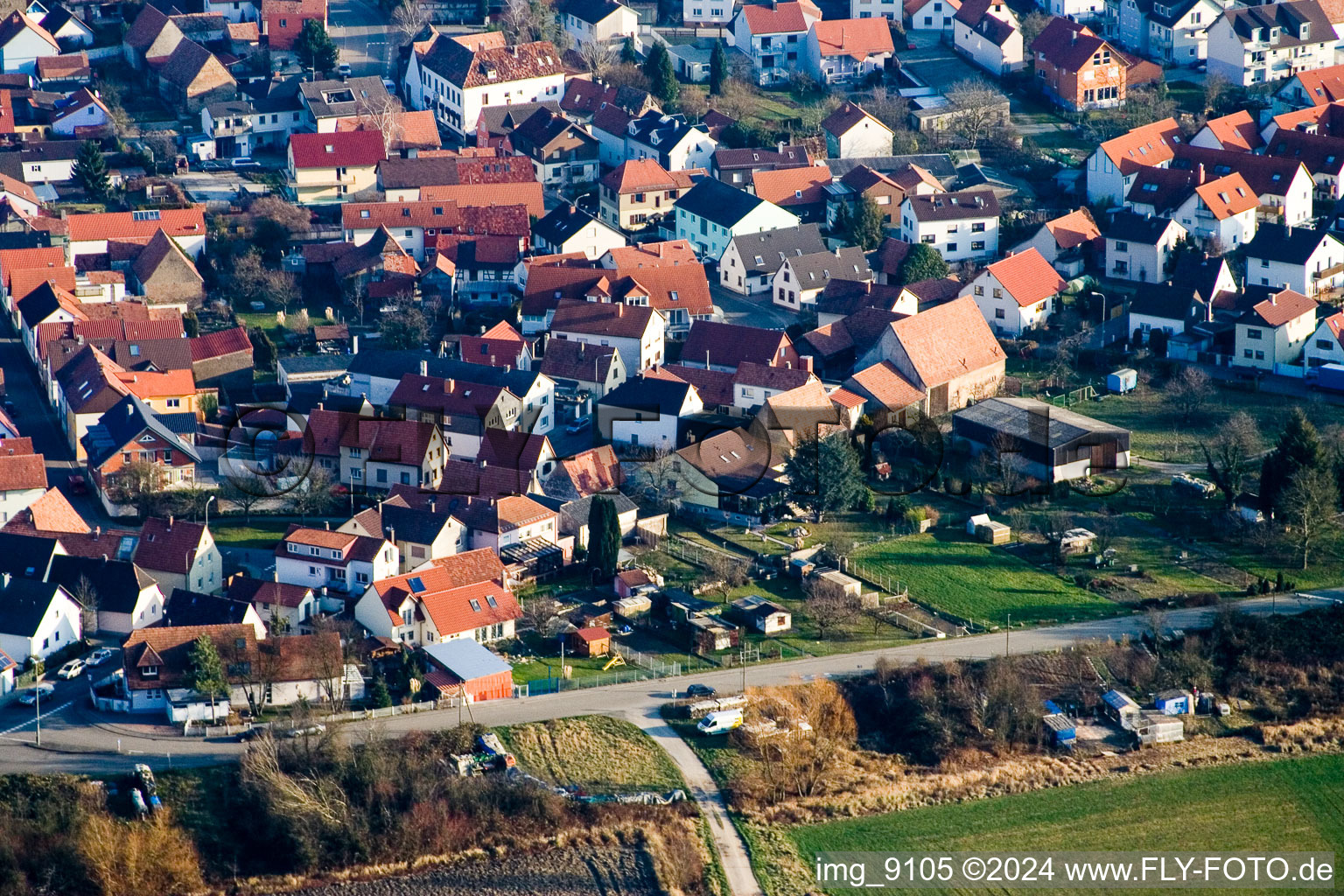 Vue oblique de Quartier Maximiliansau in Wörth am Rhein dans le département Rhénanie-Palatinat, Allemagne