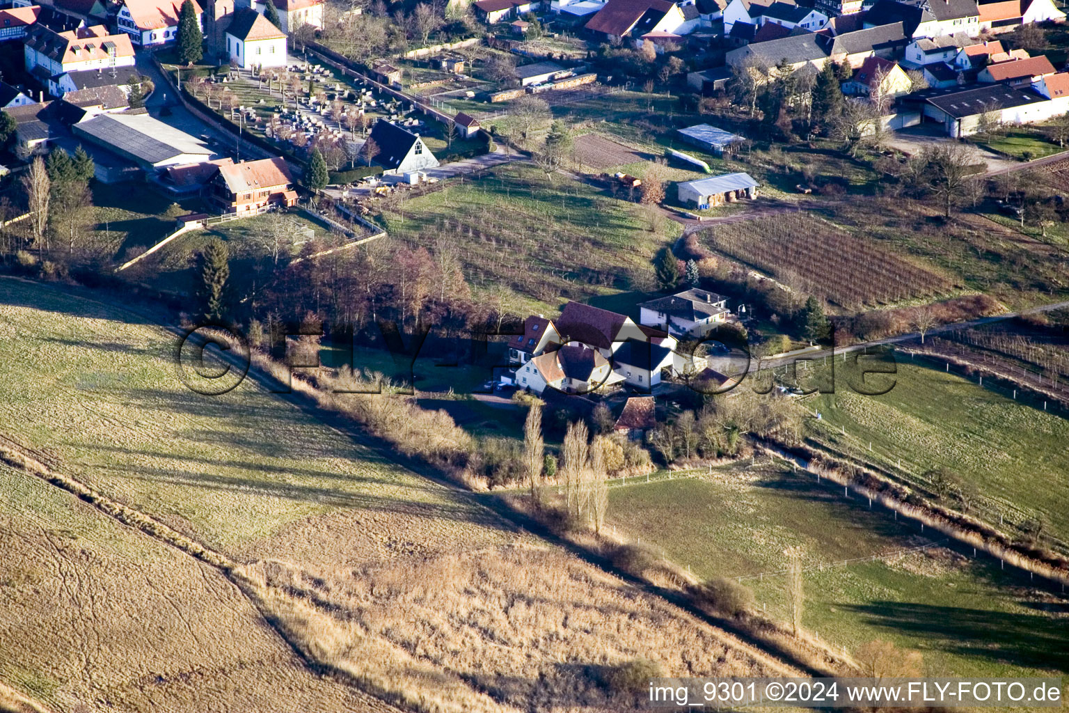 Moulin à vent à Winden dans le département Rhénanie-Palatinat, Allemagne d'en haut