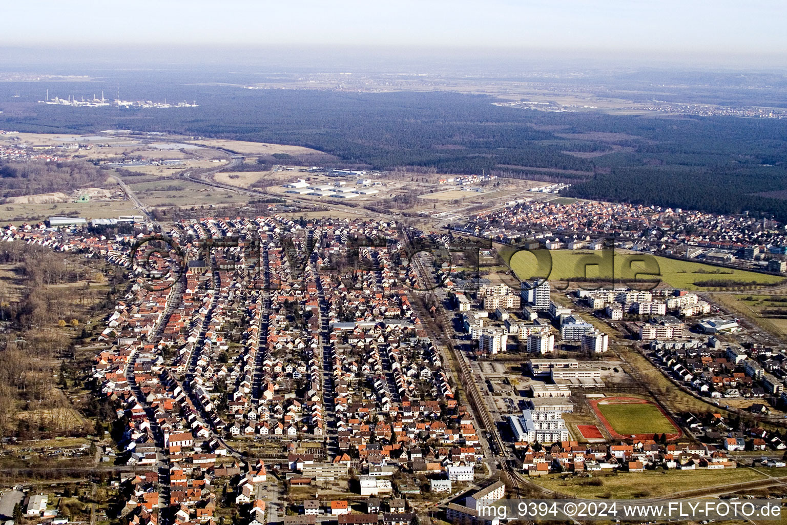 Photographie aérienne de Du sud à le quartier Neureut in Karlsruhe dans le département Bade-Wurtemberg, Allemagne