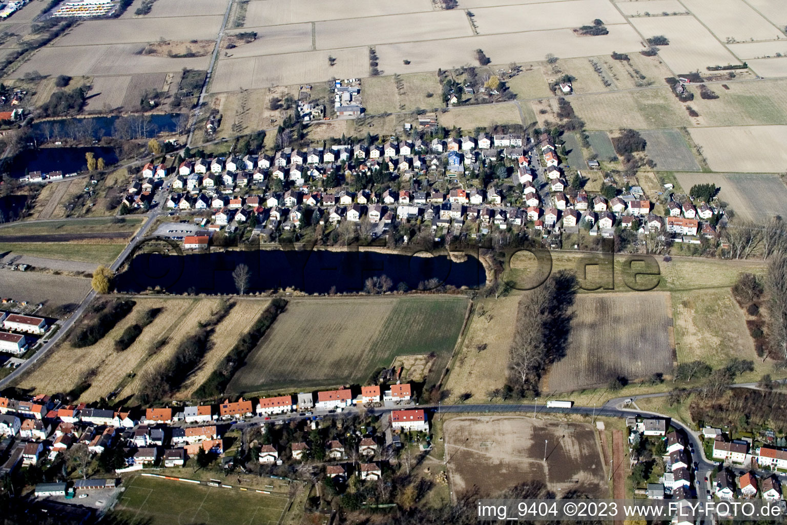 Vue aérienne de Quartier Knielingen in Karlsruhe dans le département Bade-Wurtemberg, Allemagne