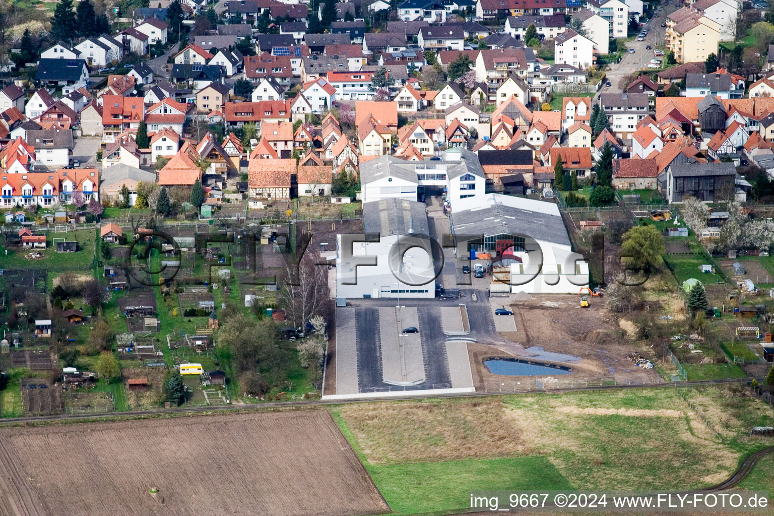 Kandel dans le département Rhénanie-Palatinat, Allemagne depuis l'avion