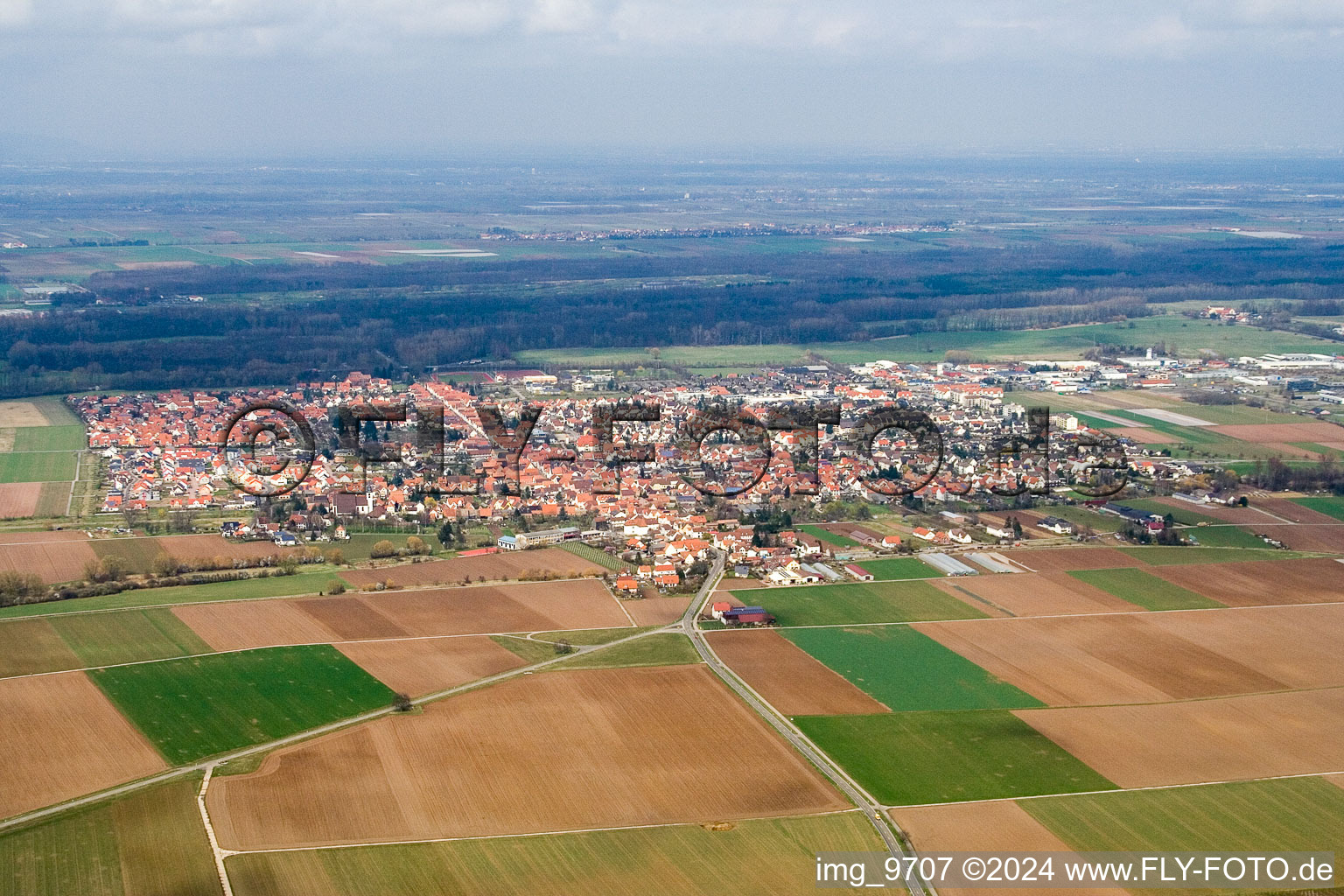 Photographie aérienne de Du sud-ouest à le quartier Offenbach in Offenbach an der Queich dans le département Rhénanie-Palatinat, Allemagne