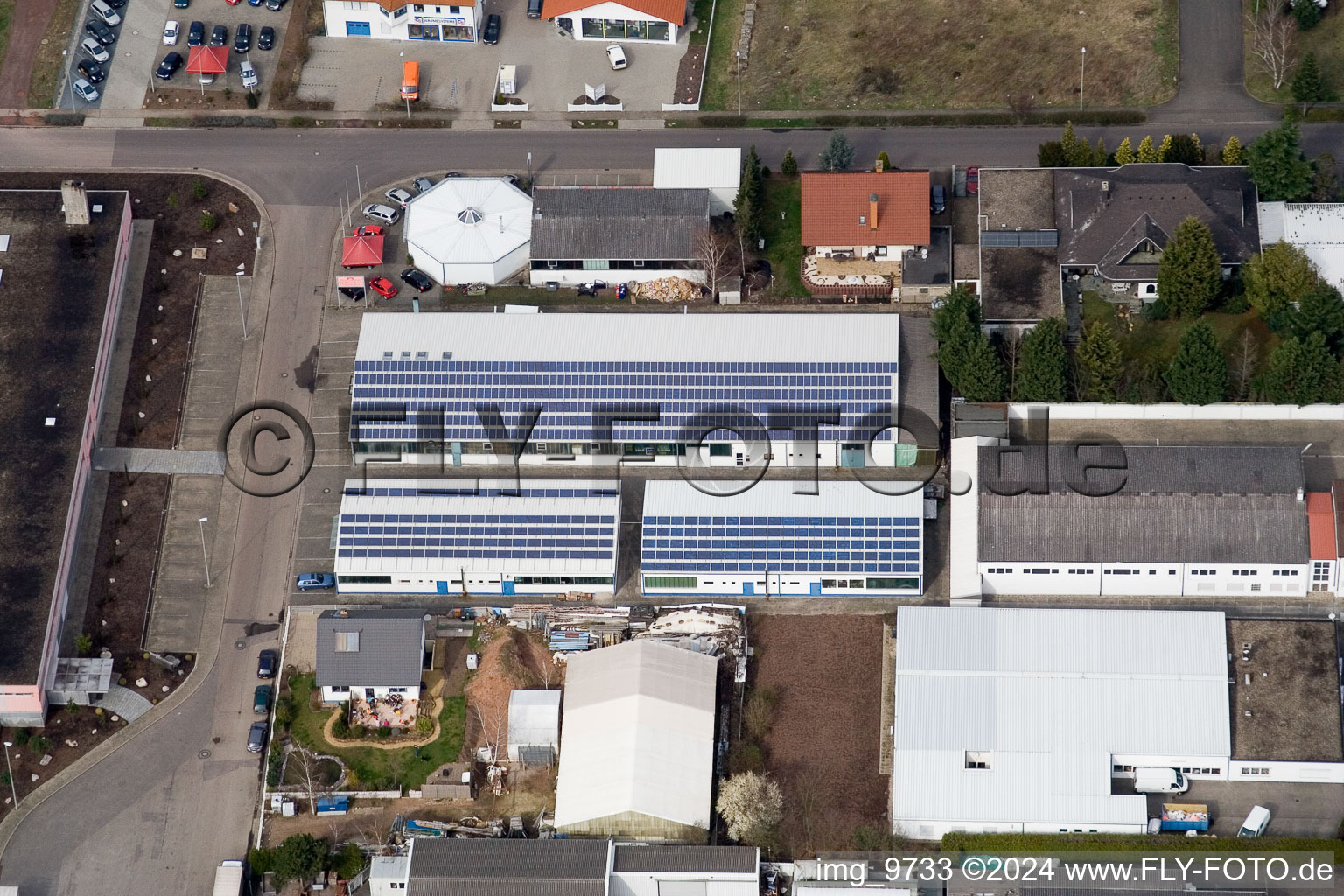 Vue oblique de Offenbach an der Queich dans le département Rhénanie-Palatinat, Allemagne