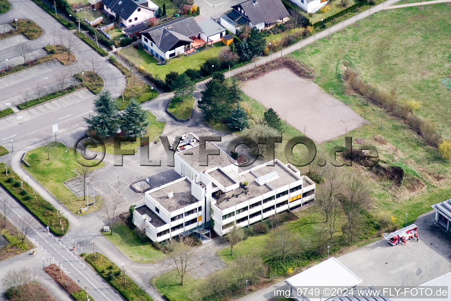 Association des Mairies à Offenbach an der Queich dans le département Rhénanie-Palatinat, Allemagne hors des airs