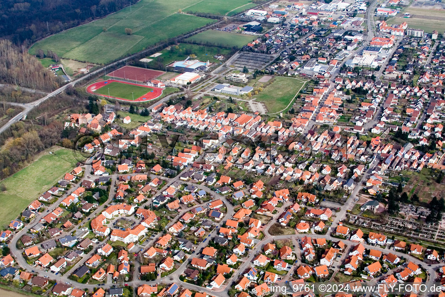 Vue oblique de Queichtalring à Offenbach an der Queich dans le département Rhénanie-Palatinat, Allemagne