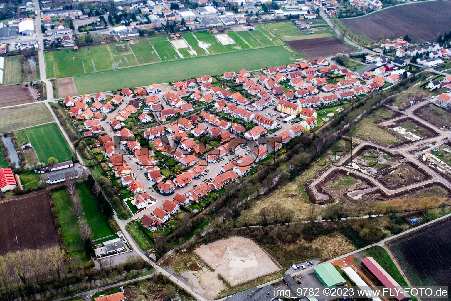 Quartier Herxheim in Herxheim bei Landau dans le département Rhénanie-Palatinat, Allemagne hors des airs