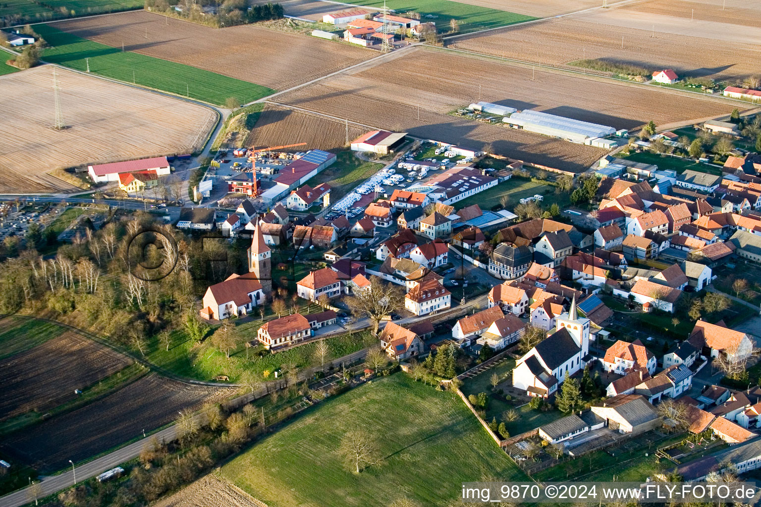 Minfeld dans le département Rhénanie-Palatinat, Allemagne hors des airs