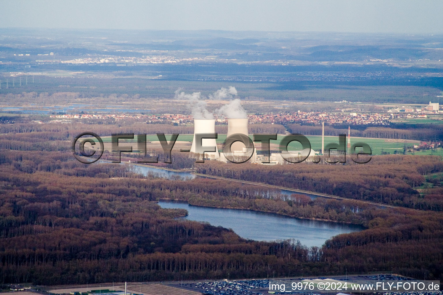 Philippsburg dans le département Bade-Wurtemberg, Allemagne depuis l'avion