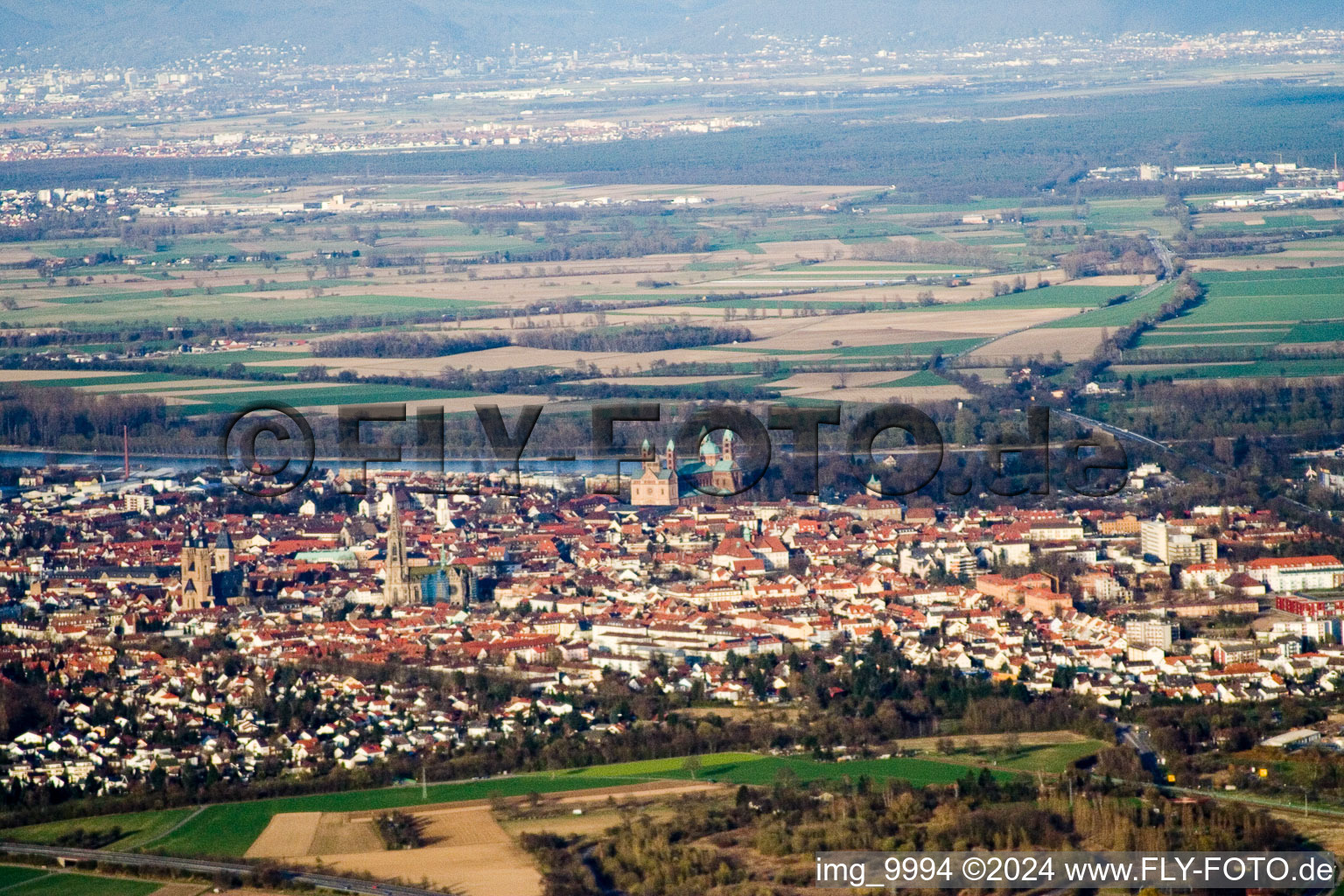 Speyer dans le département Rhénanie-Palatinat, Allemagne vue du ciel