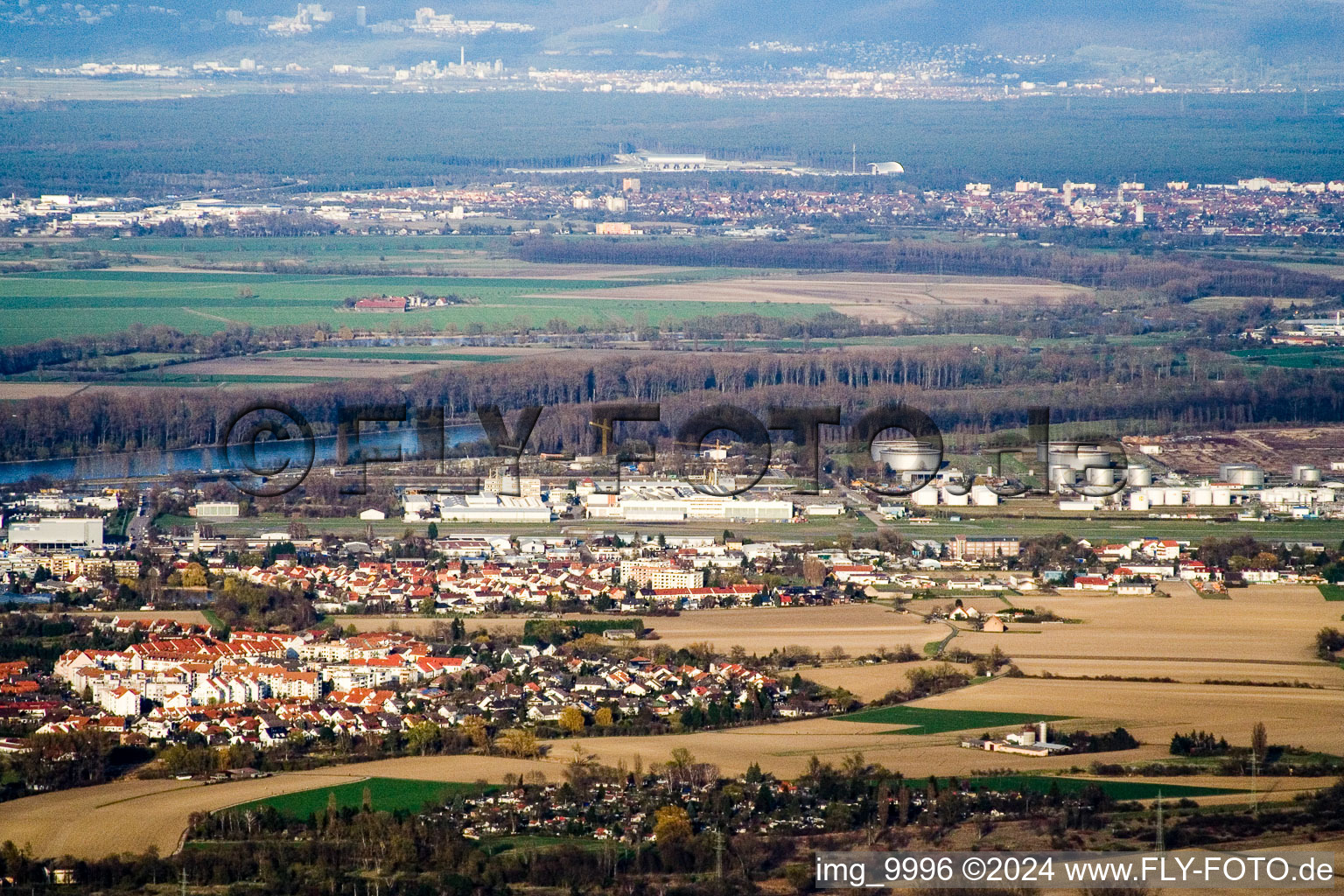 Speyer dans le département Rhénanie-Palatinat, Allemagne du point de vue du drone