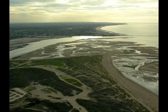 Photographie aérienne de Ouistreham dans le département Calvados, France