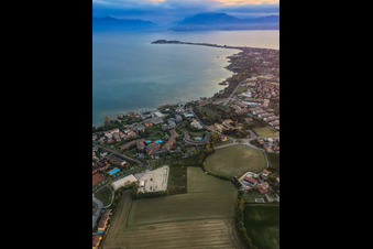 Vue aérienne de Appartement Alma à Desenzano del Garda dans le département Brescia, Italie
