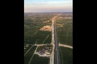 Vue aérienne de Pozzolengo dans le département Brescia, Italie