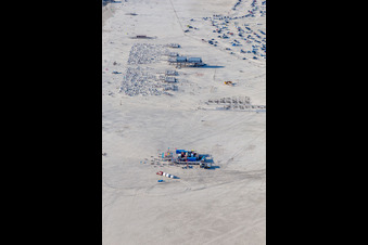Photographie aérienne de Paysage côtier sur la plage de sable de la mer du Nord à le quartier Ording in Sankt Peter-Ording dans le département Schleswig-Holstein, Allemagne