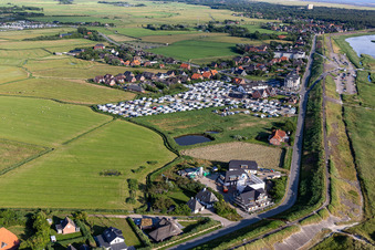 Vue aérienne de Camping Biehl sur la plage de la mer du Nord à le quartier Ording in Sankt Peter-Ording dans le département Schleswig-Holstein, Allemagne