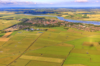 Vue aérienne de De l'ouest à Tönning dans le département Schleswig-Holstein, Allemagne