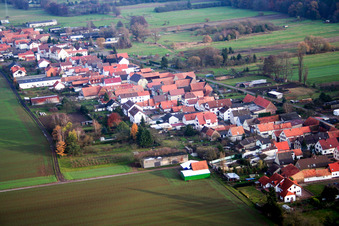 Vue aérienne de Saarstraße à Kandel dans le département Rhénanie-Palatinat, Allemagne