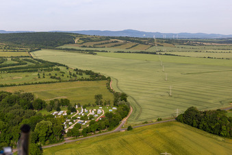 Photographie aérienne de Camping Drei Gleichen à le quartier Mühlberg in Drei Gleichen dans le département Thuringe, Allemagne
