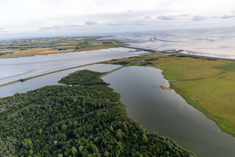 Vue aérienne de Katinger Watt, Barrage d'Eiders à Tönning dans le département Schleswig-Holstein, Allemagne