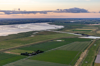 Photographie aérienne de Rue Schülpersieler à Wesselburenerkoog dans le département Schleswig-Holstein, Allemagne