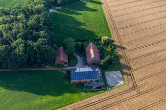 Vue oblique de Ferme sur Uhlandweg à le quartier Tungerloh-Pröbsting in Gescher dans le département Rhénanie du Nord-Westphalie, Allemagne