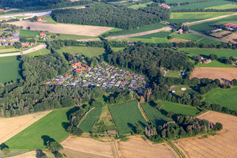 Vue aérienne de Aire de loisirs de Waldvelen, vente familiale der Buss à Velen dans le département Rhénanie du Nord-Westphalie, Allemagne