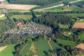 Vue aérienne de Aire de loisirs de Waldvelen, vente familiale der Buss à Velen dans le département Rhénanie du Nord-Westphalie, Allemagne