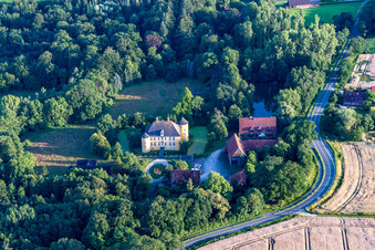 Photographie aérienne de Hôtel Schloss Diepenbrock à Bocholt dans le département Rhénanie du Nord-Westphalie, Allemagne