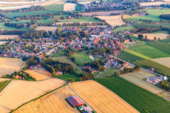 Vue aérienne de Du nord à le quartier Lippramsdorf in Haltern am See dans le département Rhénanie du Nord-Westphalie, Allemagne