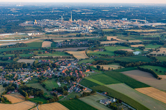 Vue aérienne de Devant le parc chimique de Marl à le quartier Lippramsdorf in Haltern am See dans le département Rhénanie du Nord-Westphalie, Allemagne