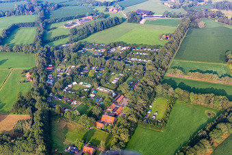 Vue aérienne de Camping Den Borg Loisirs à Rekken dans le département Gueldre, Pays-Bas