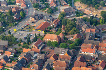 Vue aérienne de Château Ramsdorf à le quartier Ramsdorf in Velen dans le département Rhénanie du Nord-Westphalie, Allemagne