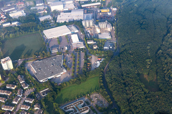 Vue aérienne de Réel à Wülfrath dans le département Rhénanie du Nord-Westphalie, Allemagne