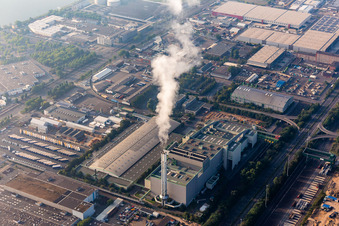 Vue aérienne de Entreprise d'élimination et de recyclage des déchets Köln mbH à le quartier Niehl in Köln dans le département Rhénanie du Nord-Westphalie, Allemagne