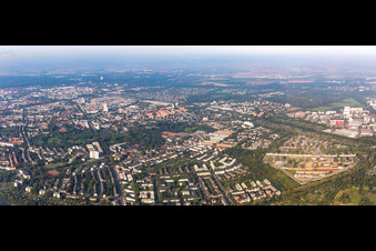 Vue aérienne de Zone du centre-ville Ossendorf à le quartier Ossendorf in Köln dans le département Rhénanie du Nord-Westphalie, Allemagne