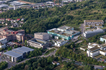 Vue aérienne de Terrain de l'hôpital de la clinique universitaire médicale du Schnarrenberg à Tübingen dans le département Bade-Wurtemberg, Allemagne