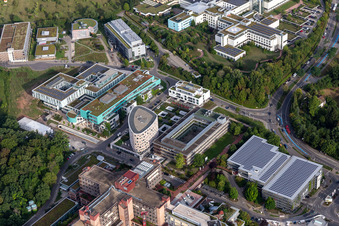 Photographie aérienne de Terrain de la clinique universitaire et campus de l'université à Tübingen dans le département Bade-Wurtemberg, Allemagne