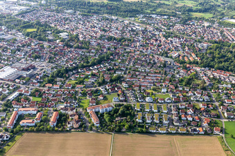Vue aérienne de Quartier Betzingen in Reutlingen dans le département Bade-Wurtemberg, Allemagne
