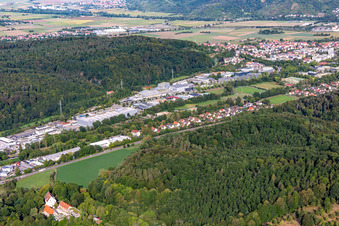 Vue aérienne de Zone industrielle de Steinlachwasen à le quartier Derendingen in Tübingen dans le département Bade-Wurtemberg, Allemagne