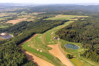 Vue oblique de Club de golf Schloss Kressbach à le quartier Kreßbach in Tübingen dans le département Bade-Wurtemberg, Allemagne