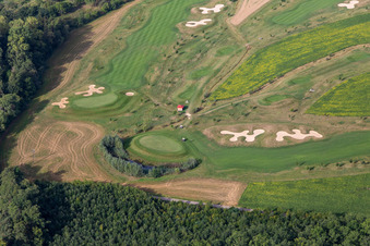 Club de golf Schloss Kressbach à le quartier Kreßbach in Tübingen dans le département Bade-Wurtemberg, Allemagne vue du ciel